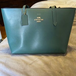 Coach tote